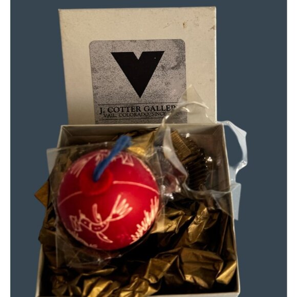 J Cotter Gallery Other - J Cotter Gallery Etched Red Eggshell Ornament Hand Made Bird Floral 2 1/2"